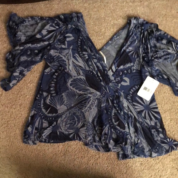 Blue free People cold shoulder top - Picture 1 of 2